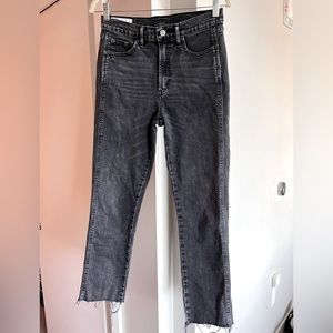 Gap high rise jeans size 4